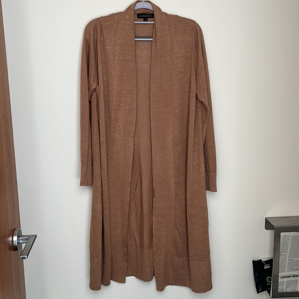 Banana Republic Linen Cardigan - Picture 2 of 9